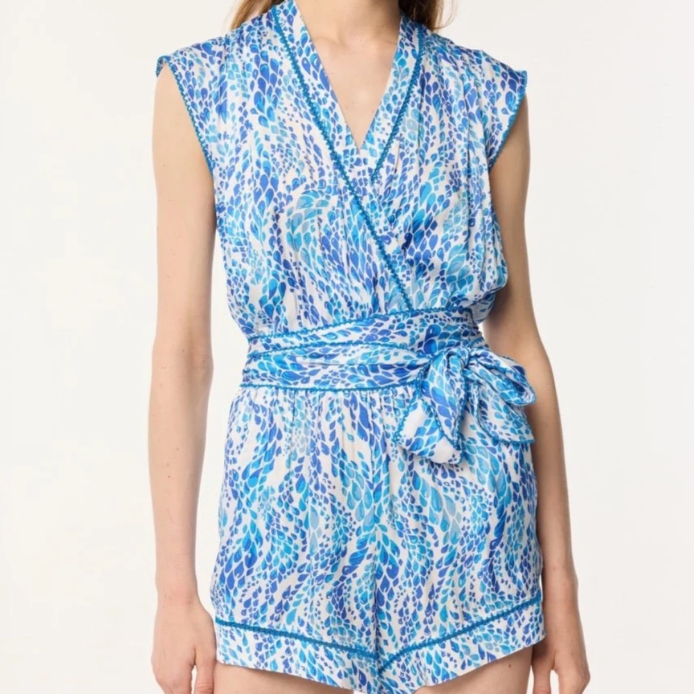 Poupette St. Barth Short Jumpsuit Anaik in Blue Wavy Animalier- XS